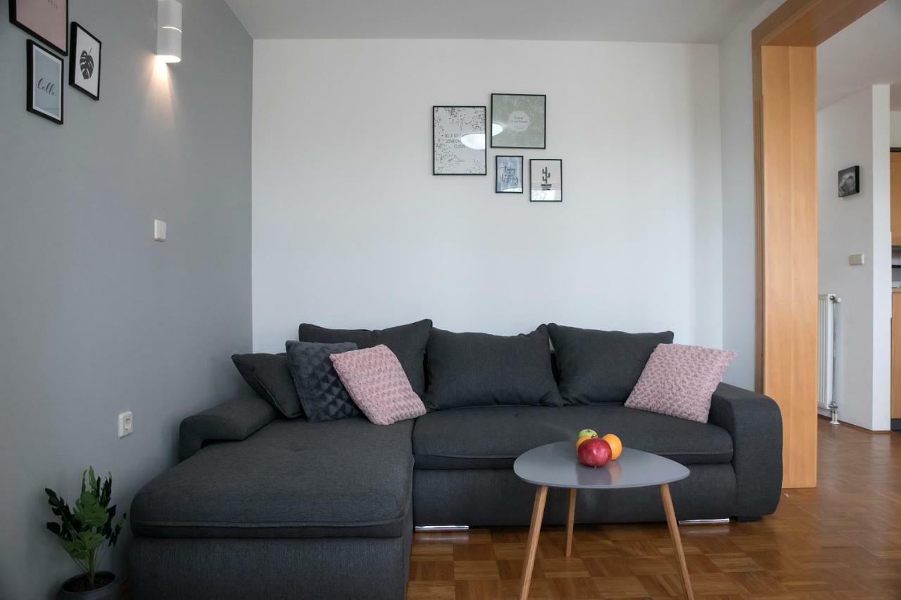Apartma Spelca Banovci Exterior foto